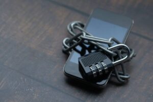 Essential Steps to Secure Your Personal Information When Upgrading Devices