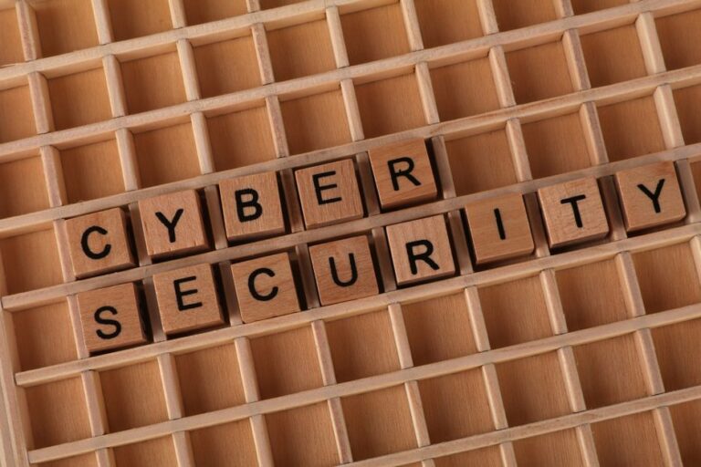 How to Effectively Manage Your Digital Identity for Enhanced Privacy